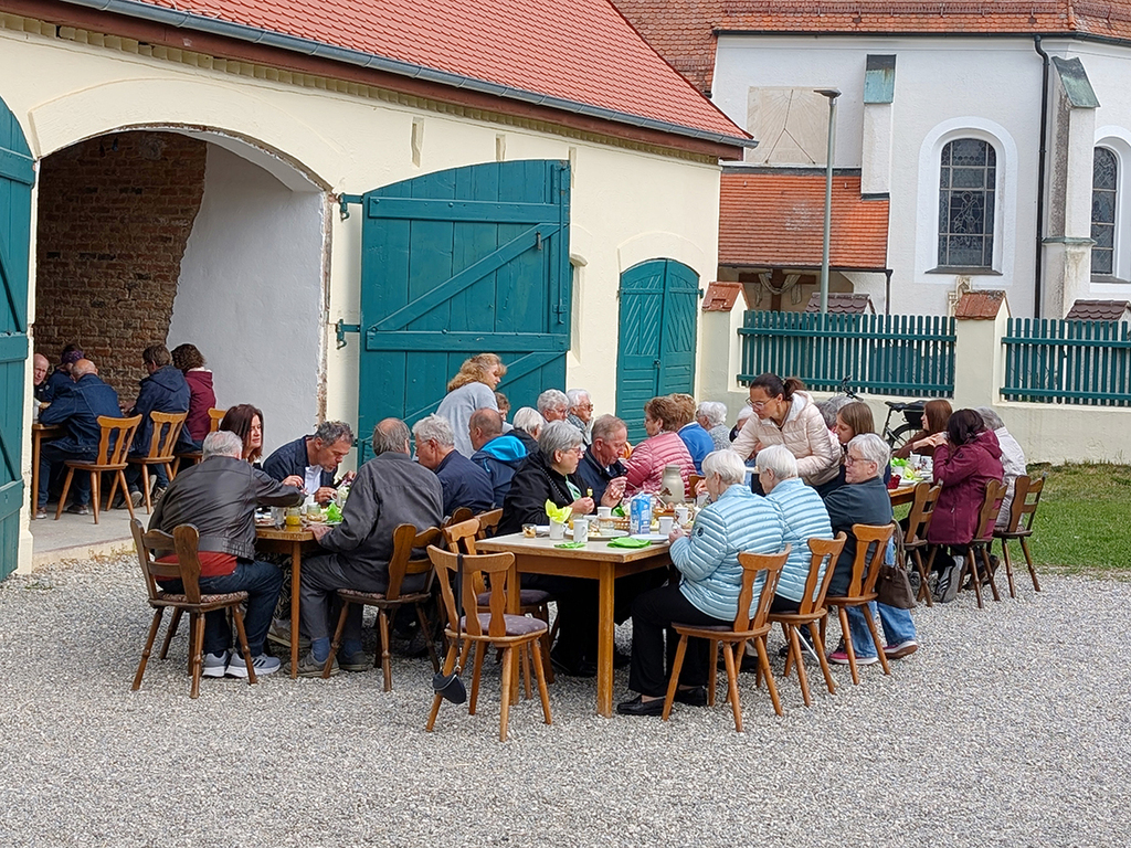 kirchenfruehstueck 03 2026