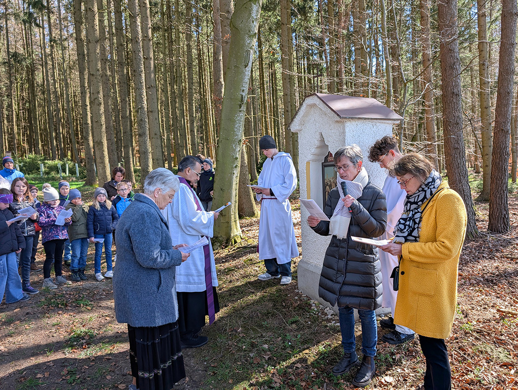 kreuzweg strauppenhof 01 2026
