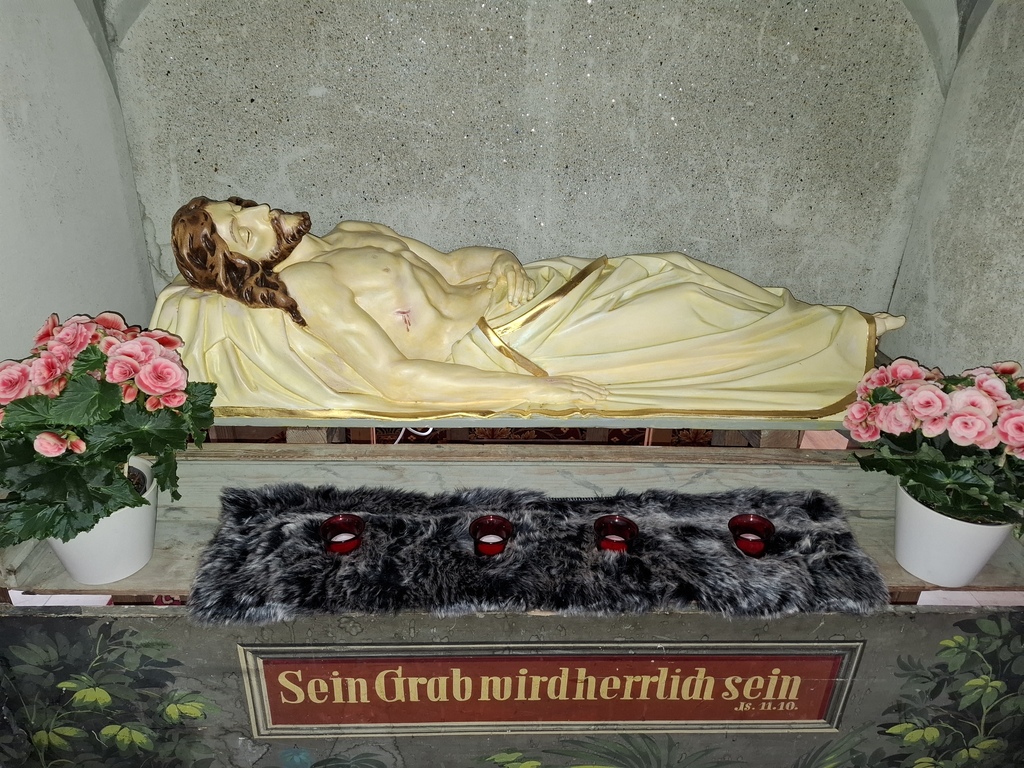 Jesus im heiligen Grab